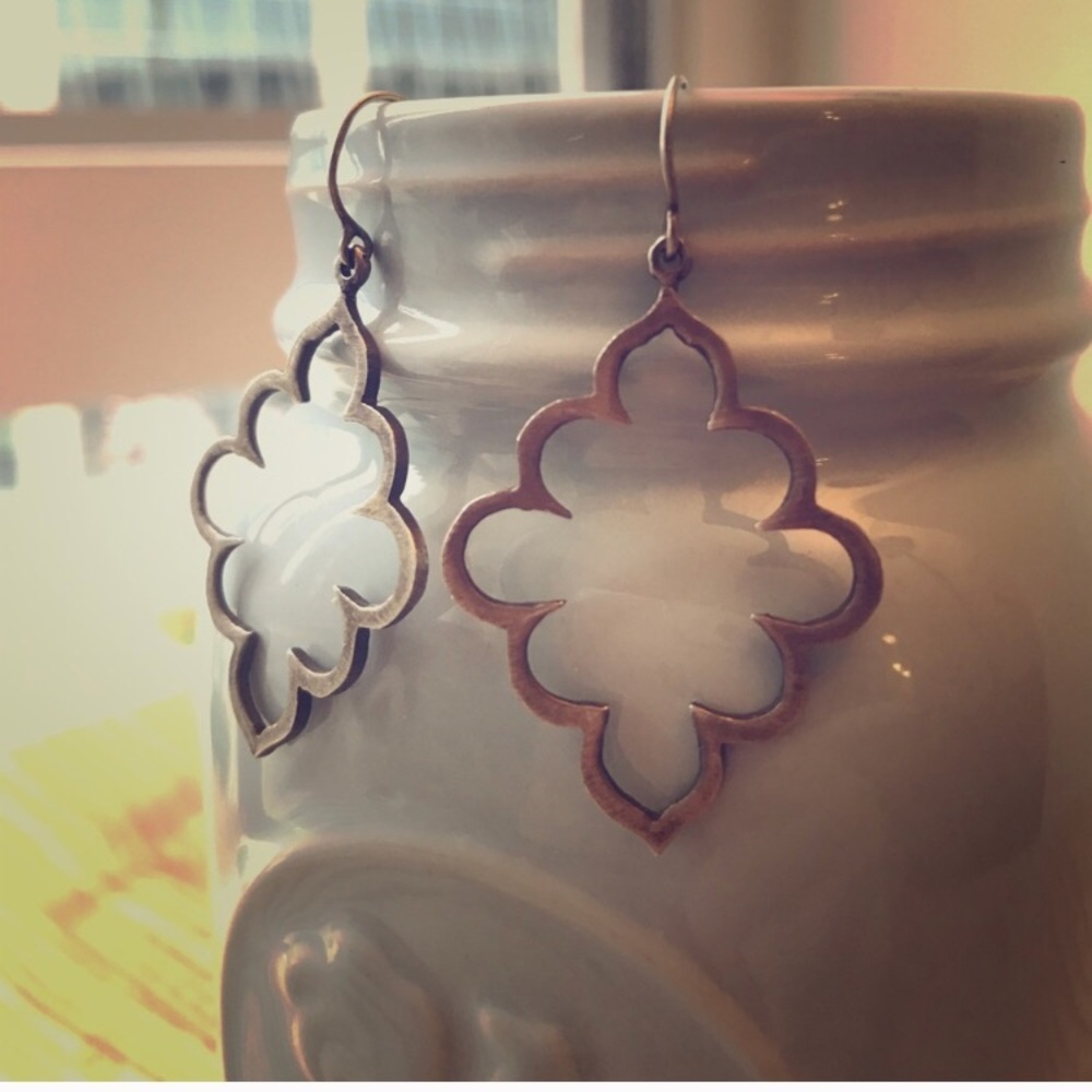 Elegant Trefoil earrings